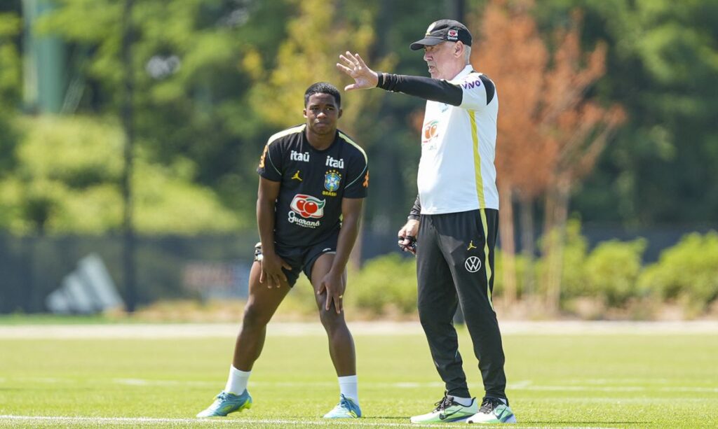 Técnico Ancelotti confirma mudanças no Brasil para jogo com Haiti e adia decisão sobre Endrick