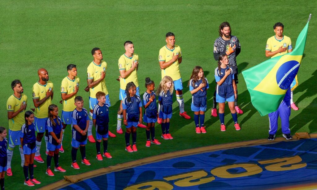 Jornal The New York Times destaca Hino Nacional Brasileiro como o mais belo da Copa de 2026