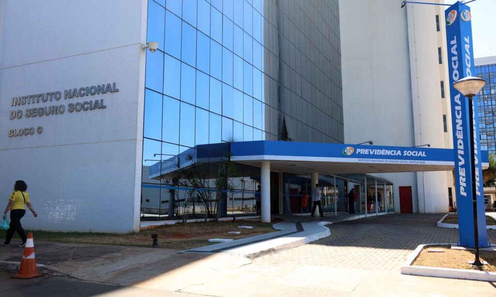 Descontos indevidos do INSS: prazo final para contestação encerra neste sábado