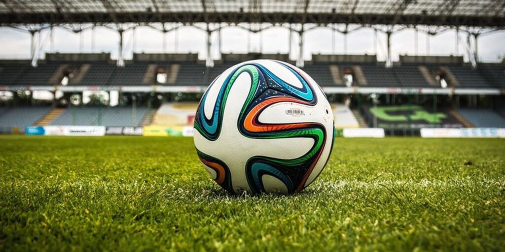 Copa do Mundo 2026: domingo de duelos cruciais define rumos nos Grupos G e H