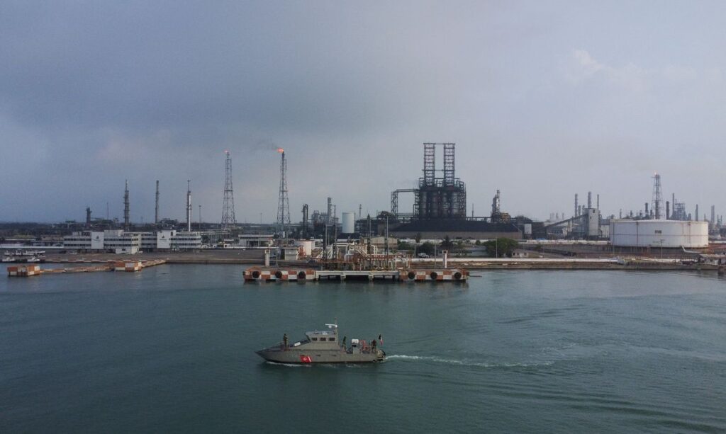 Petrobras firma parceria estratégica com Pemex para exploração no Golfo do México