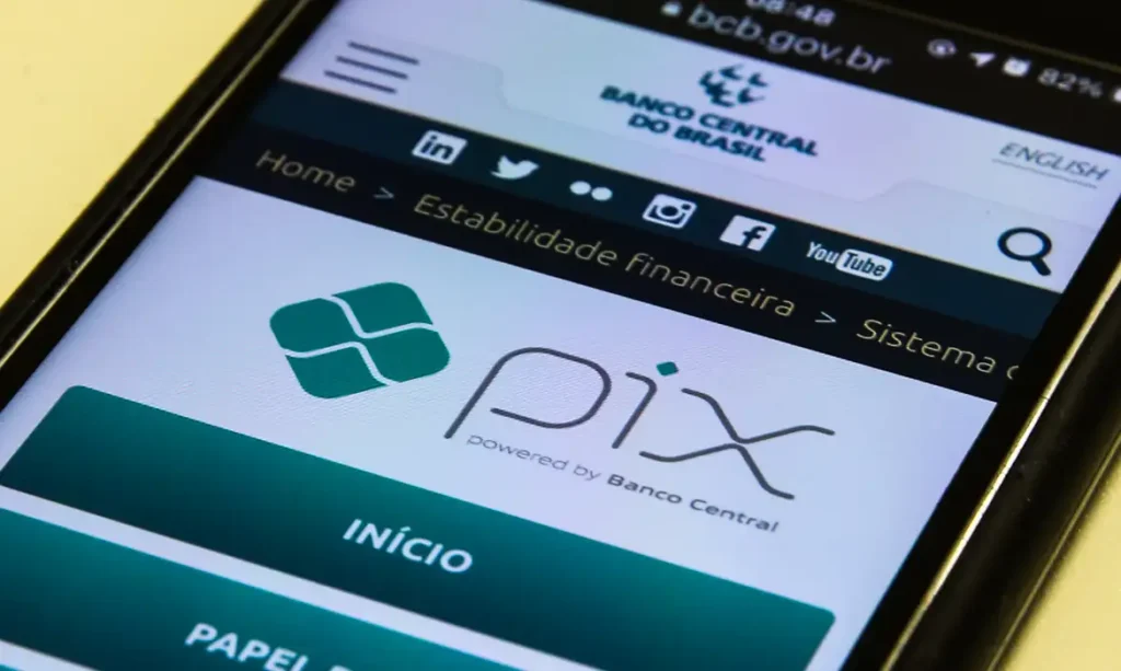 PIX por aproximação ganha recurso de visualização de saldo antes do pagamento