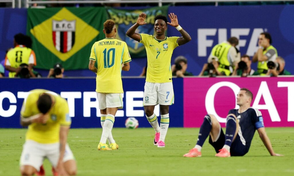 Ancelotti pede cautela após classificação do Brasil na Copa do Mundo