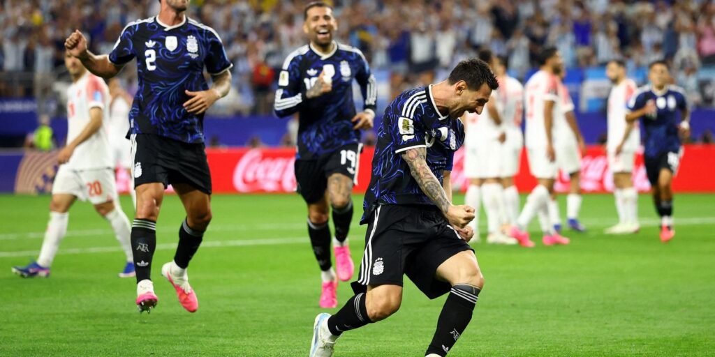 Copa do Mundo 2026: Sábado de jogos eletrizantes define classificados e Messi quebra recorde