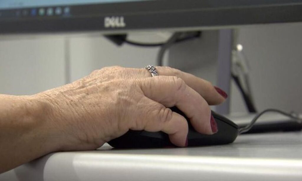 Empreendedorismo sênior: formalização triplica renda e redefine a maturidade no Brasil