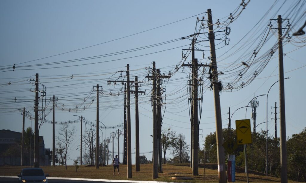 Acidentes com rede elétrica aumentam no Brasil, apesar de queda em óbitos