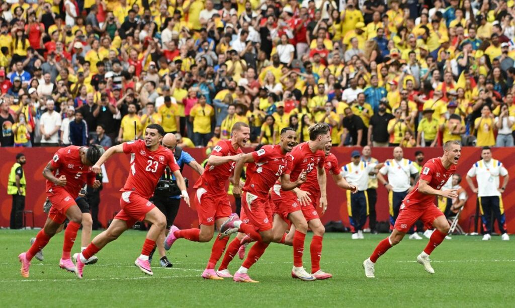 Suíça elimina Colômbia nos pênaltis e quebra jejum de 72 anos na Copa
