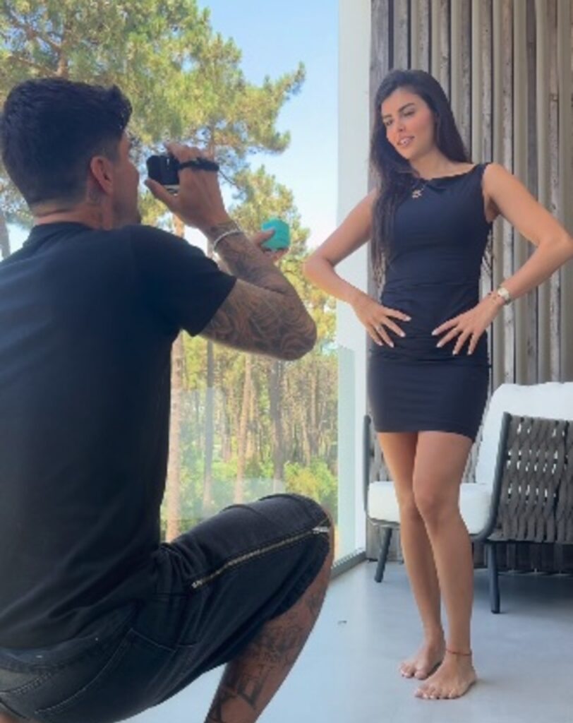 Gabriel Medina pede Isabella Arantes em casamento Reprodução/Instagram