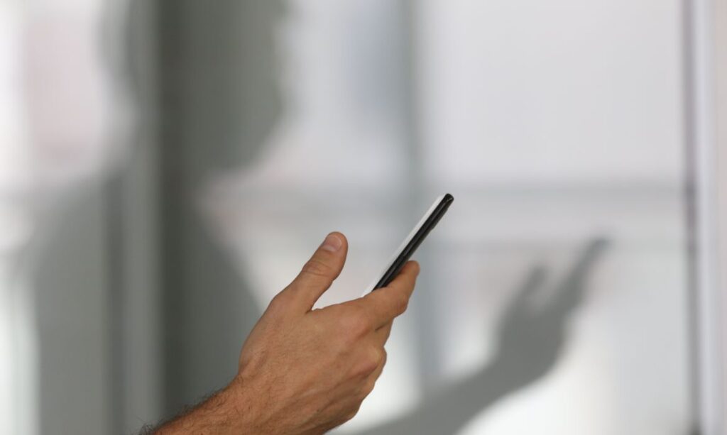 Governo federal anuncia maior rigor e novas restrições para sites de apostas online