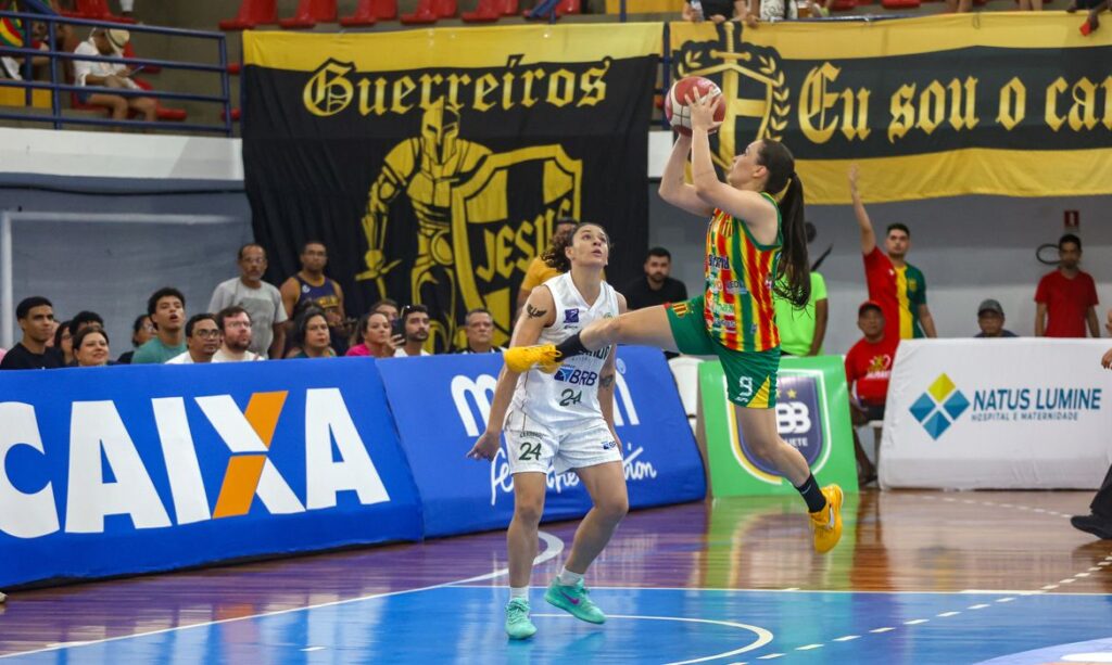 Cerrado empata série com Sampaio e leva semifinal da LBF para o 3º jogo.
