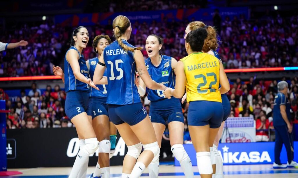 Seleção feminina de vôlei enfrenta Japão nas quartas da Liga das Nações em busca de título inédito
