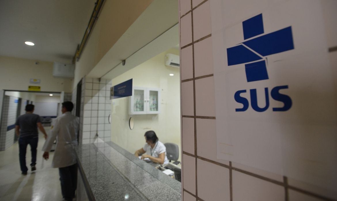 Novo comitê do SUS busca reduzir custos e ampliar acesso a medicamentos essenciais