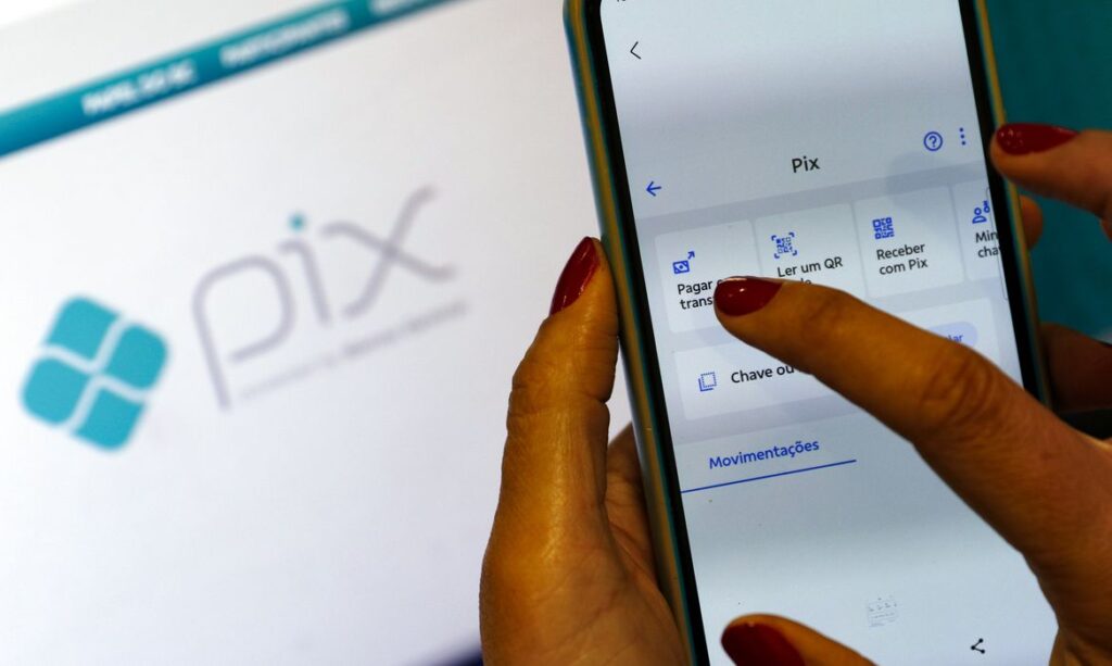 PIX brasileiro recebe elogios do FMI, que aponta necessidade de autonomia para o Banco Central