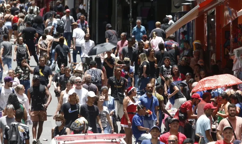Prazo para renegociação de dívidas bancárias via Desenrola Brasil é estendido até agosto