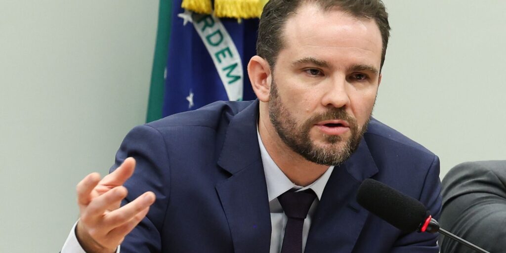 Dario Durigan defende ampliação de relações comerciais e estabilidade fiscal para o Brasil