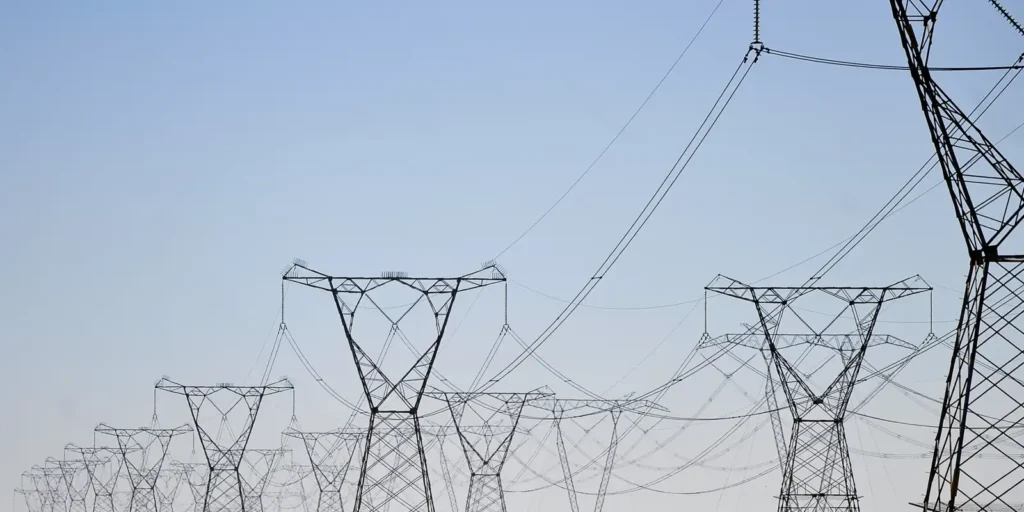 Excesso de oferta: ONS suspende geração de energia novamente para garantir segurança da rede