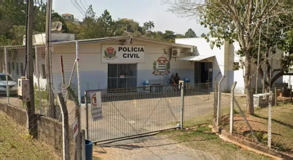 Família é feita refém em Jarinu e consegue acionar a PM após pedido de socorro via celular
