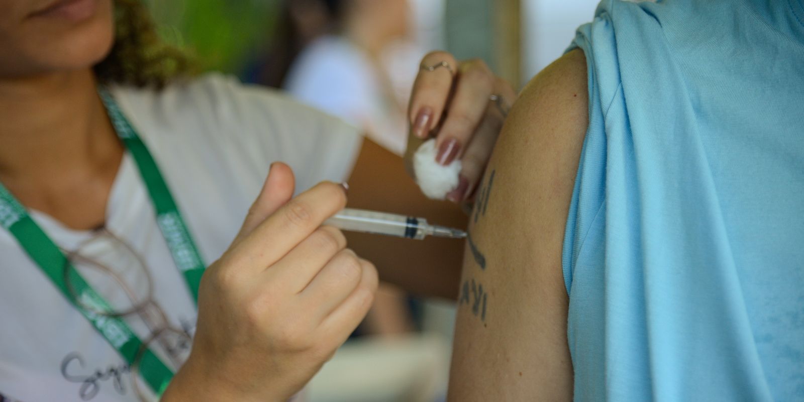 Mutirão nacional de vacinação mobiliza postos para crianças e adolescentes neste sábado