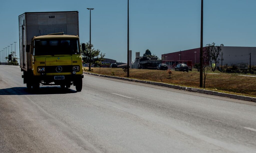 Nova Lei do Frete é sancionada com vetos e redefine fiscalização no transporte de cargas