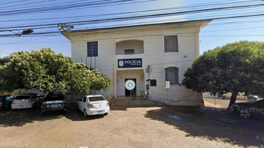 Polícia de Penápolis investiga corpo de mulher carbonizado em canavial