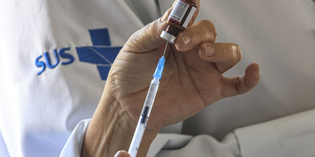 São Paulo alcança 1 milhão de doses de vacina contra sarampo em campanha