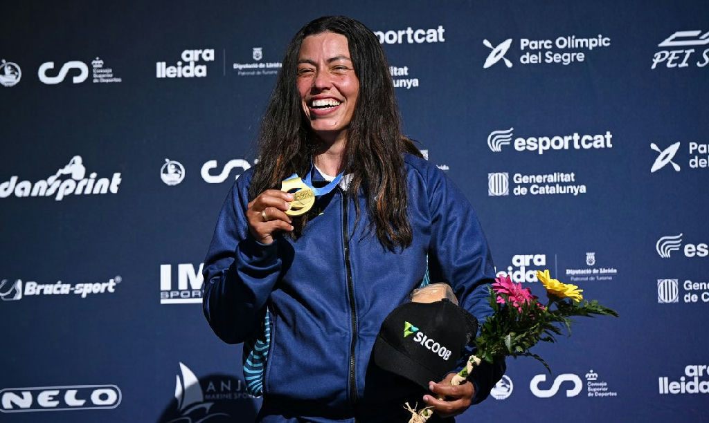Ana Sátila fatura ouro no C1 na Espanha e soma pontos cruciais para o ciclo olímpico de 2028