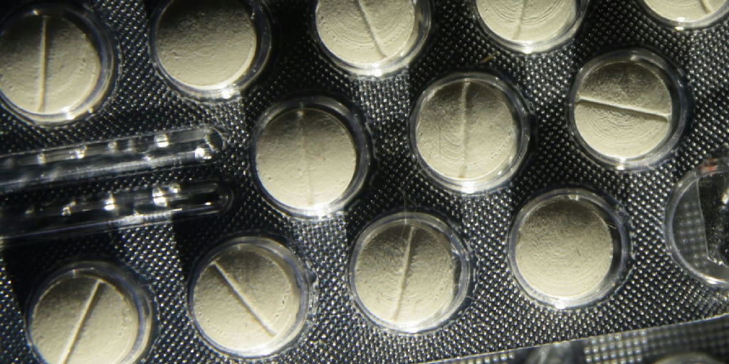 Anvisa aprova Aquipta, novo medicamento oral para enxaqueca em adultos