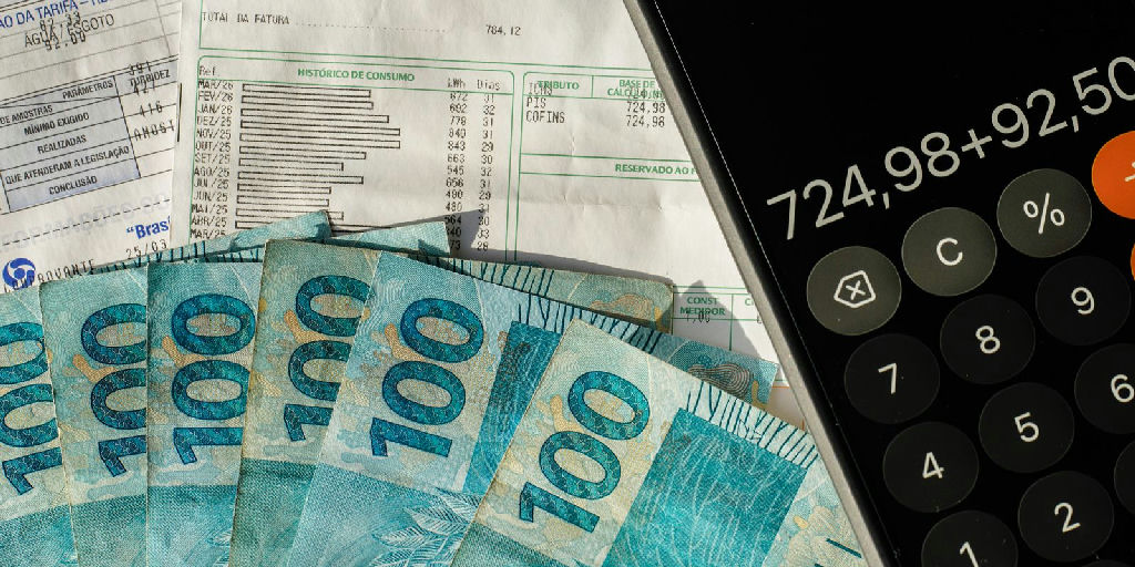 Arrecadação federal de 2026 bate R$ 2 trilhões em 8 meses, sinal de economia forte