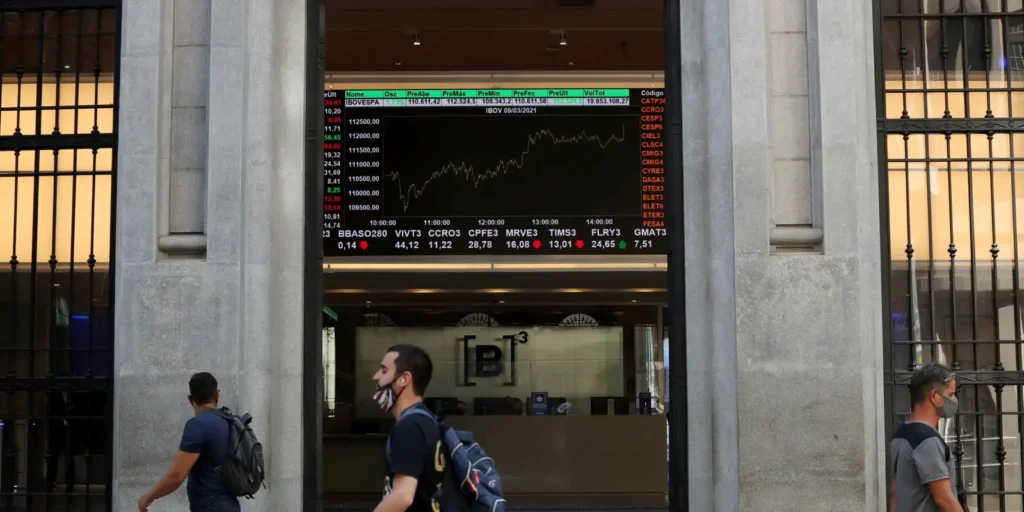 Bolsa brasileira sobe 1,3% e atinge maior patamar em quatro meses