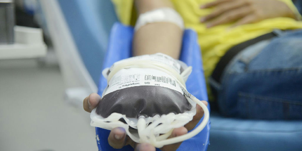 Brasil atualiza regras de hemoterapia e permite doação de sangue para pessoas com mais de 70 anos