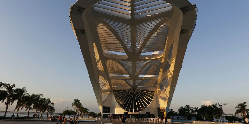 Cúpula internacional no Rio de Janeiro debate futuro do futebol feminino com apoio da EBC