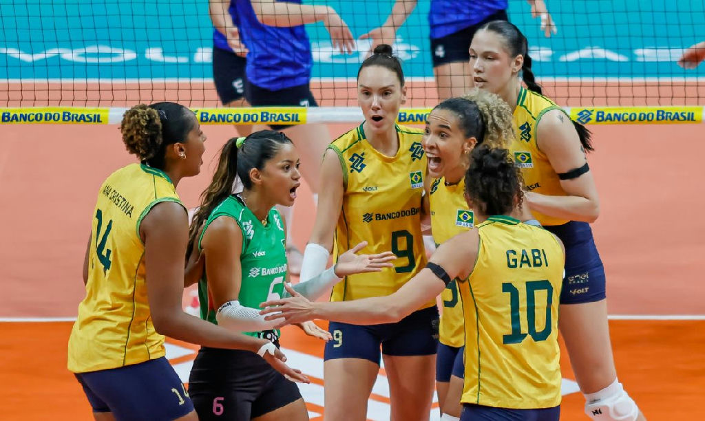 Vôlei feminino: Brasil vence Chile e decide vaga olímpica contra Argentina no Maracanãzinho