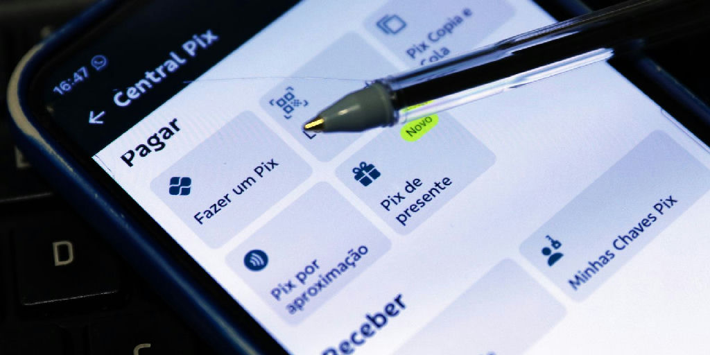Banco Central retira teto de R$ 500 para PIX por aproximação e libera limites personalizados