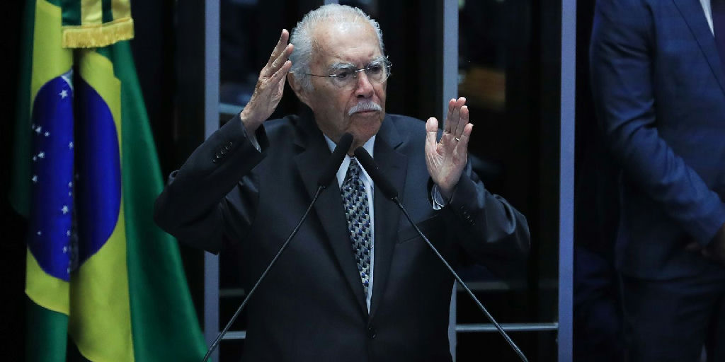 Ex-presidente José Sarney é hospitalizado em UTI após cirurgia abdominal em São Luís