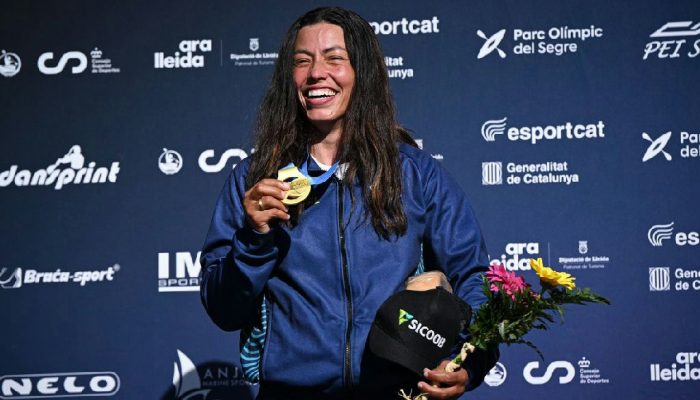 Ana Sátila fatura ouro no C1 na Espanha e soma pontos cruciais para o ciclo olímpico de 2028