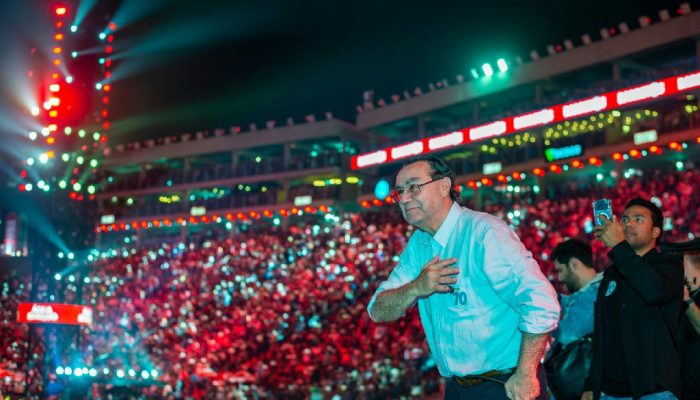 Augusto Cury propõe fim da reeleição e voto distrital em agenda na Festa do Peão de Barretos