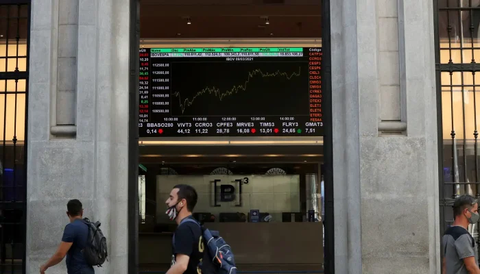 Bolsa brasileira sobe 1,3% e atinge maior patamar em quatro meses