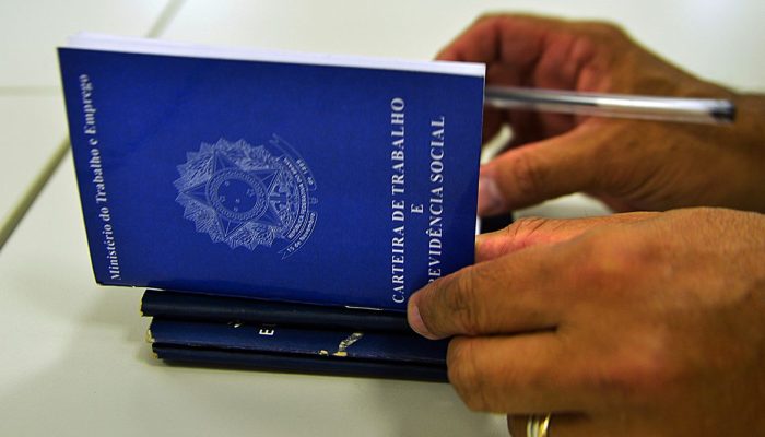 Brasil cria mais de 145 mil vagas de emprego formal em junho, aponta Caged
