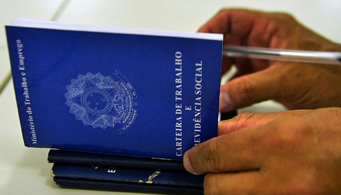 Brasil registra abertura de 58,5 mil vagas com carteira assinada em julho