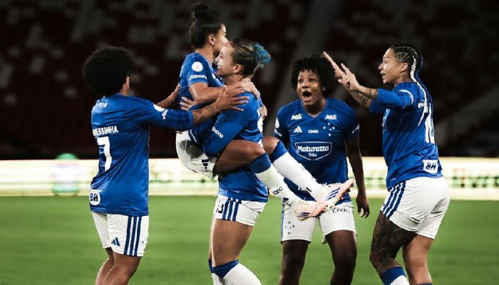 Cruzeiro supera altitude de Quito e estreia com vitória sobre a LDU pela Libertadores Feminina