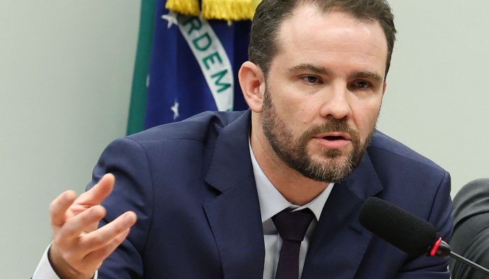 Dario Durigan defende ampliação de relações comerciais e estabilidade fiscal para o Brasil