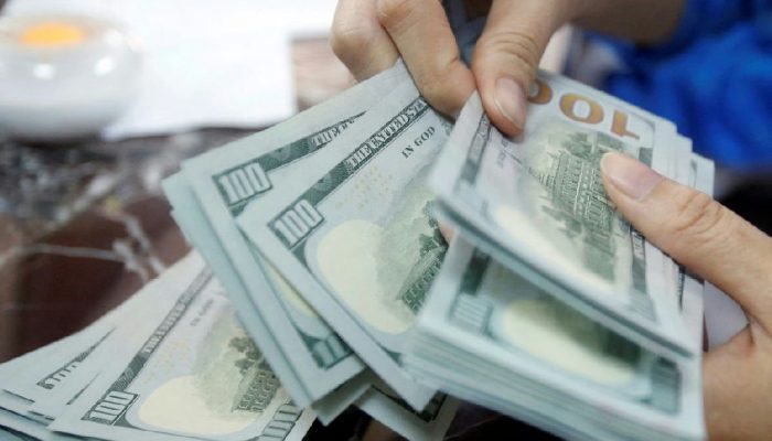 Dólar atinge R$ 5,09 com mercado em alerta sobre cenário eleitoral e medidas fiscais