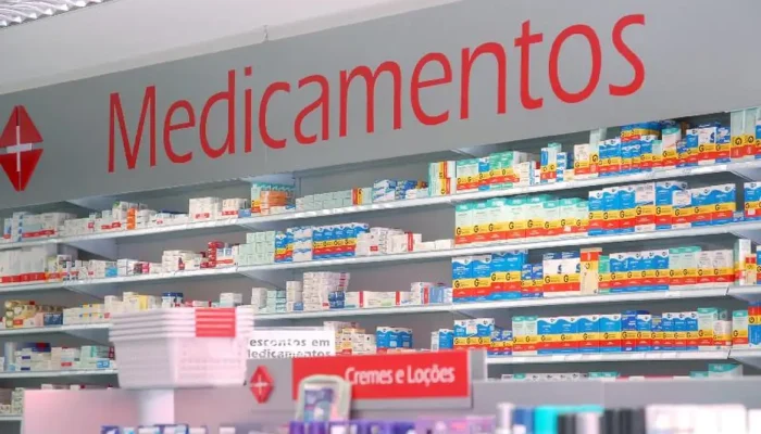 Farmácia Popular avalia expansão para incluir exames e testes rápidos