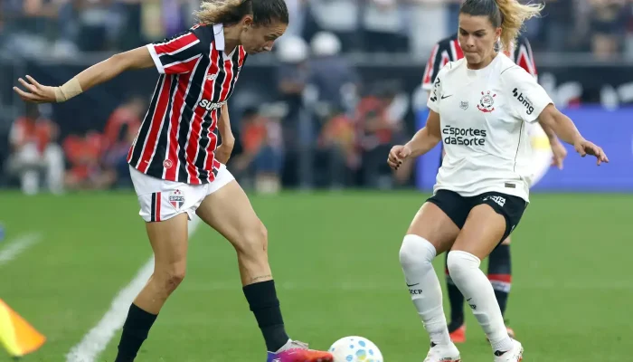 Final do Brasileirão Feminino 2026: São Paulo defende vantagem contra Corinthians no Morumbis