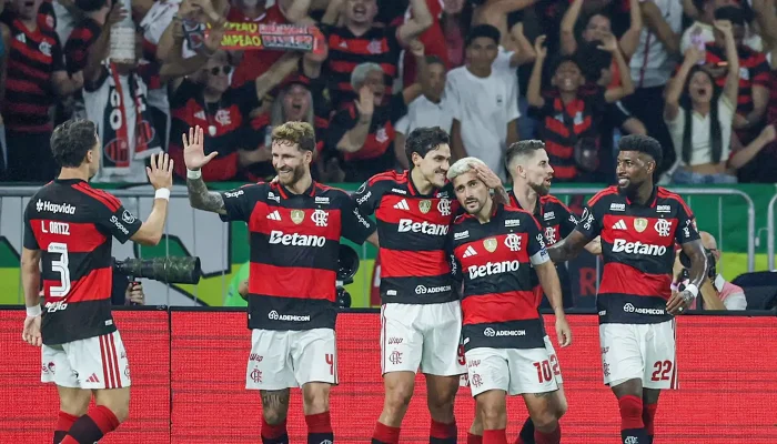 Flamengo avança na Libertadores e mantém viva a busca pelo pentacampeonato
