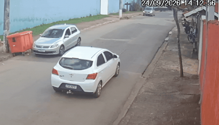 Fuga ousada de caminhonete em Sorocaba culmina em baleamento após ataque a policiais