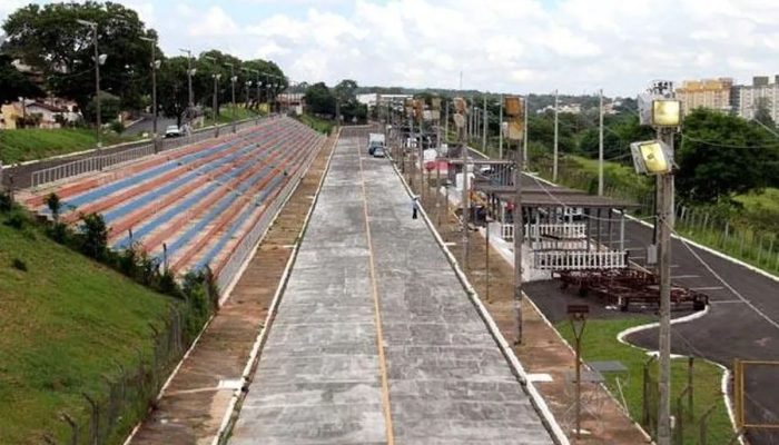 Futuro incerto: Sambódromo de Bauru sem verba para reforma adia retorno do Carnaval 2027