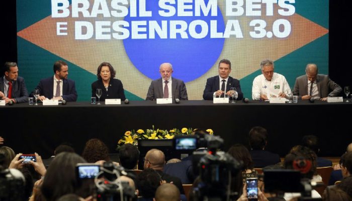 Governo federal lança Desenrola 3.0 com compra de dívidas pela União