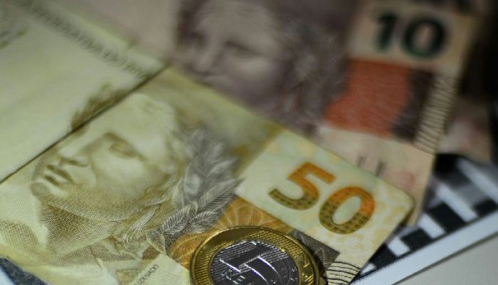Ibc-br: atividade econômica tem leve recuo em julho, mas avanço anual persiste