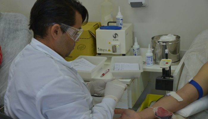 Doença falciforme: entenda a condição genética que vai além da anemia e seus desafios no Brasil